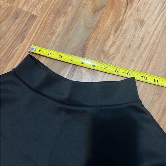 Black skirt - Picture 5 of 5